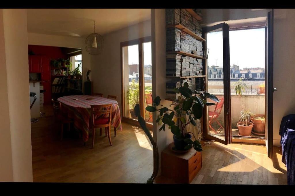 Le Charme De Montmartre A Ciel Ouvert Parijs Buitenkant foto